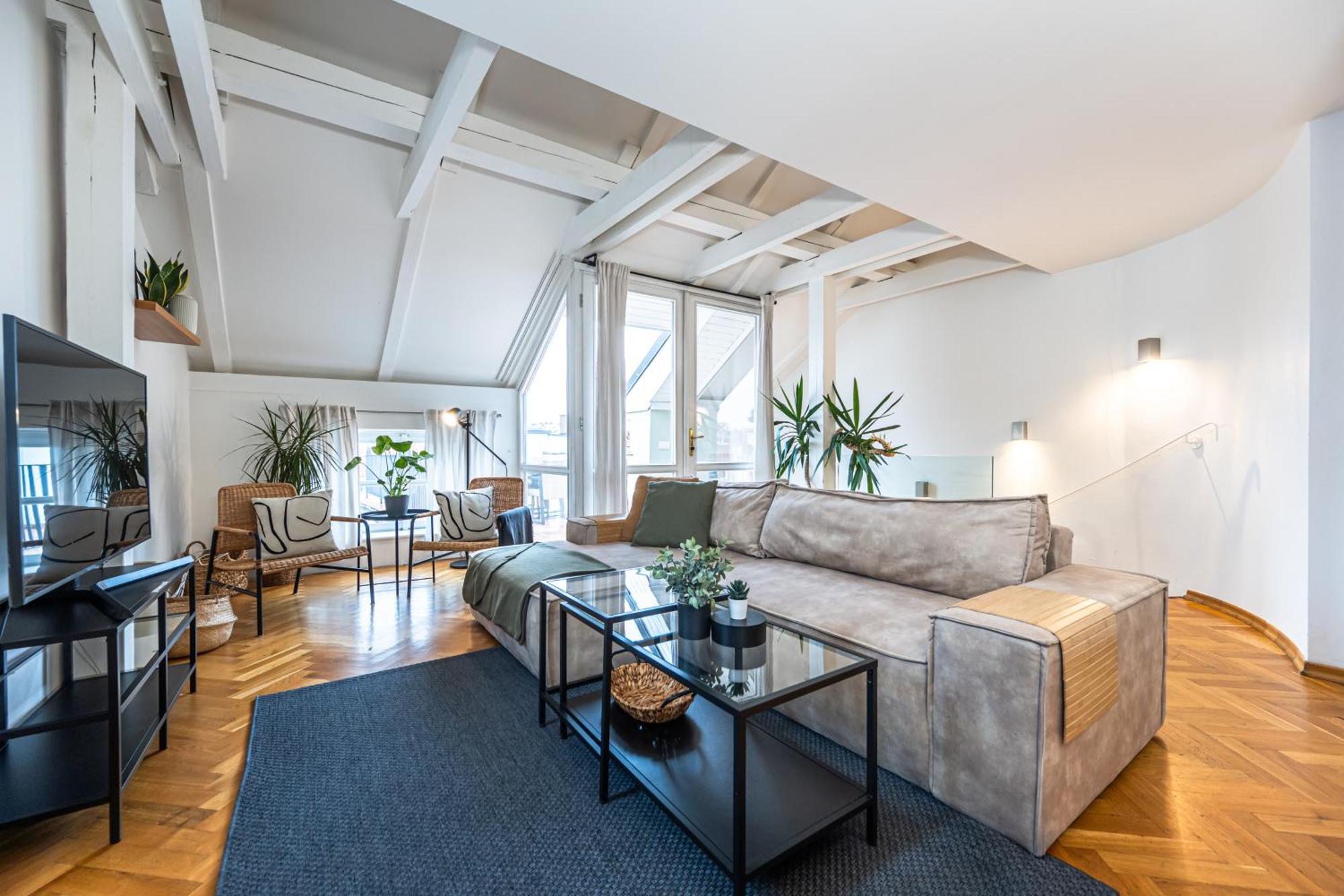 Charles Apartments In Old Town Прага Екстериор снимка