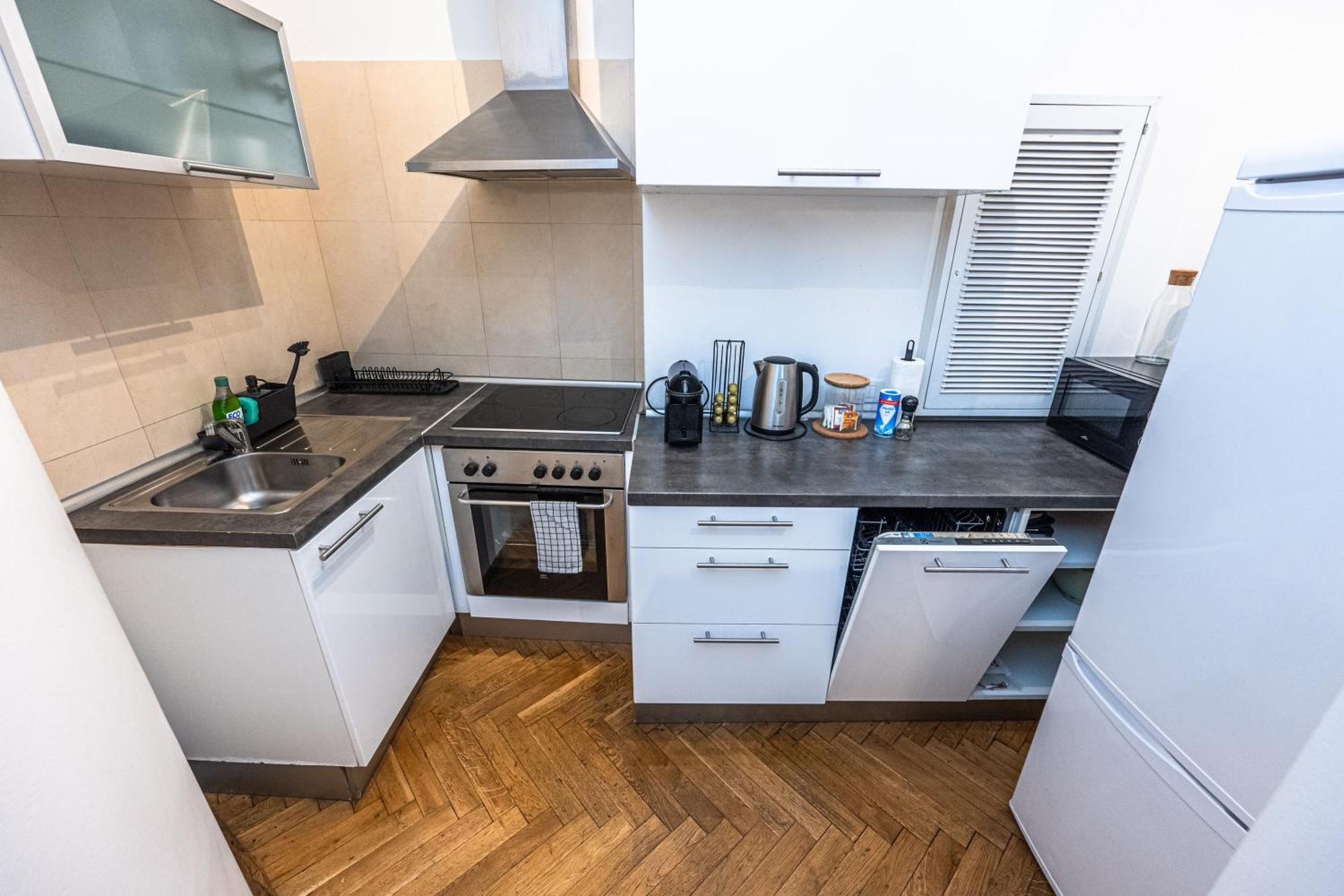 Charles Apartments In Old Town Прага Екстериор снимка